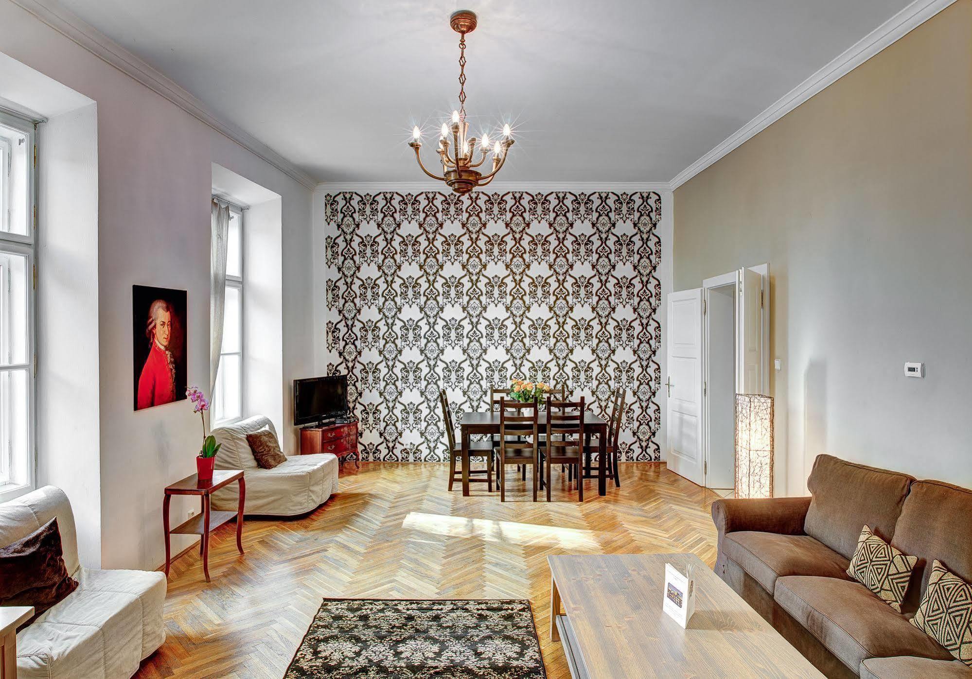 Abc Suites Prague Extérieur photo